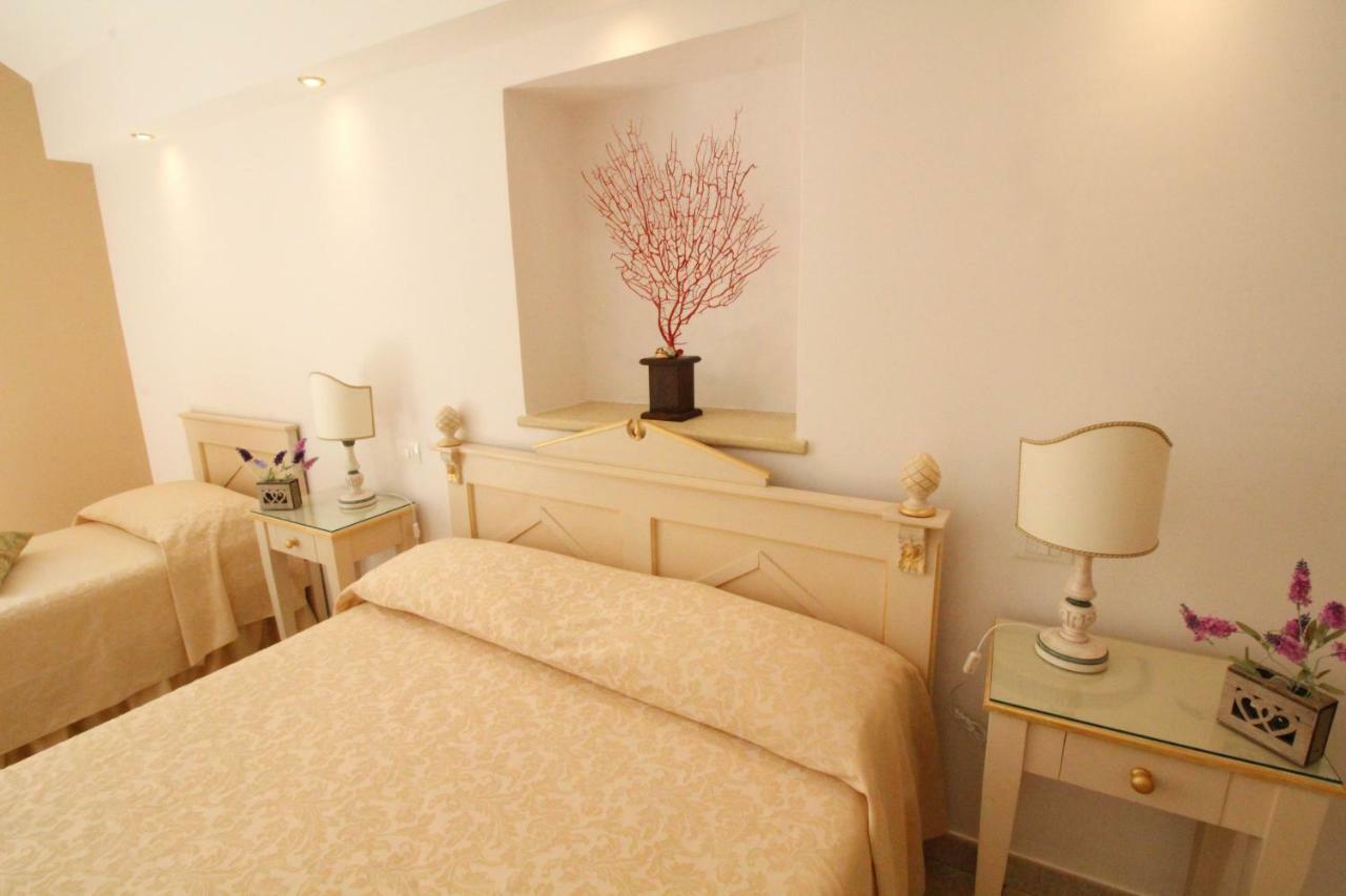 Duomo Gallipoli B&B And Apartments Bagian luar foto