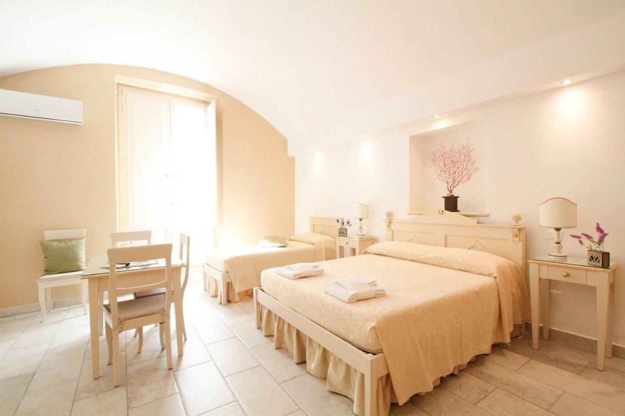 Duomo Gallipoli B&B And Apartments Bagian luar foto
