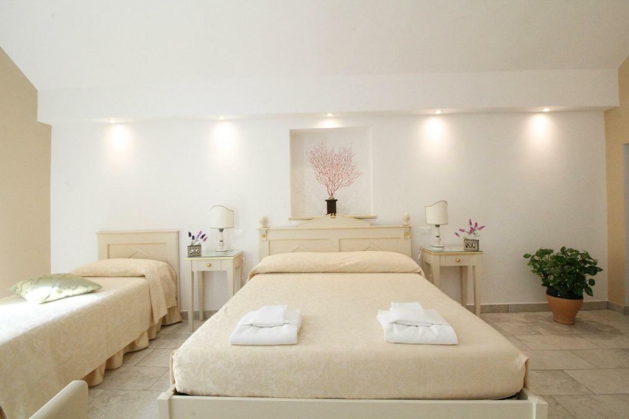 Duomo Gallipoli B&B And Apartments Bagian luar foto